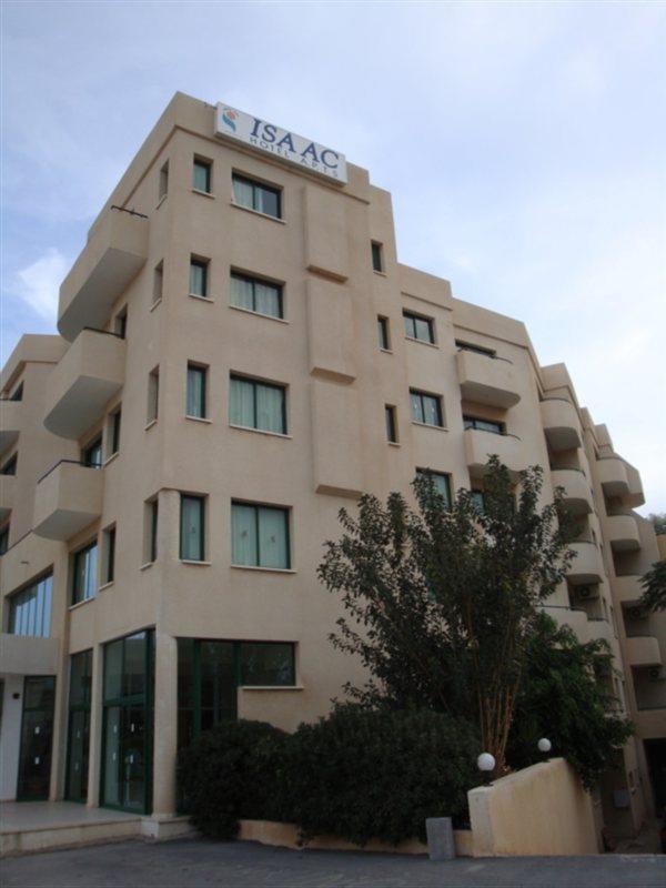 Isaac Aparthotel Pernera Exterior foto